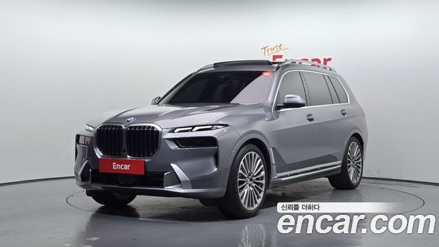 BMW X7 xDrive 40i Design Pure Excellence 6-Seater