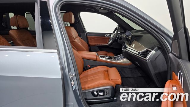 BMW X7 xDrive 40i Design Pure Excellence 6-Seater