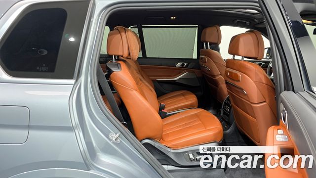 BMW X7 xDrive 40i Design Pure Excellence 6-Seater