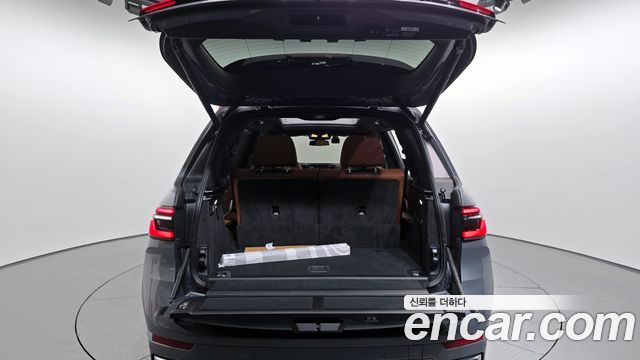 BMW X7 xDrive 40i Design Pure Excellence 6-Seater