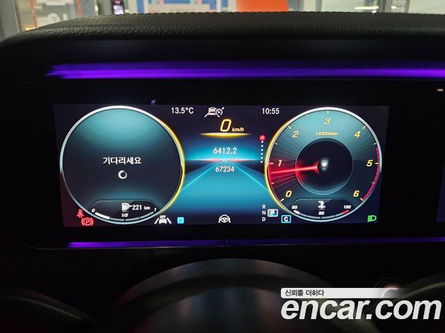 Mercedes-Benz E-Class E220d 4MATIC AMG Line