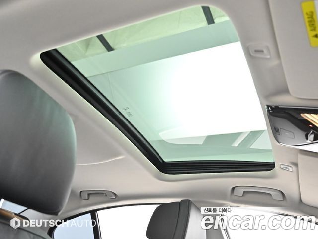 BMW 5-Series 530i xDrive Luxury