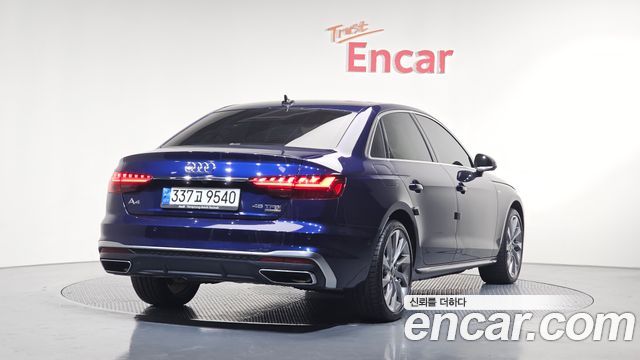 Audi A4 45 TFSI Quattro Premium