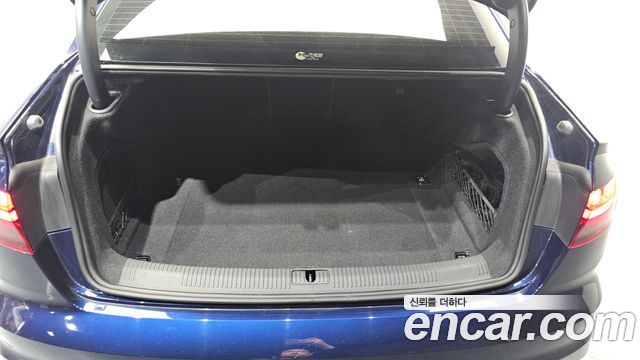 Audi A4 45 TFSI Quattro Premium