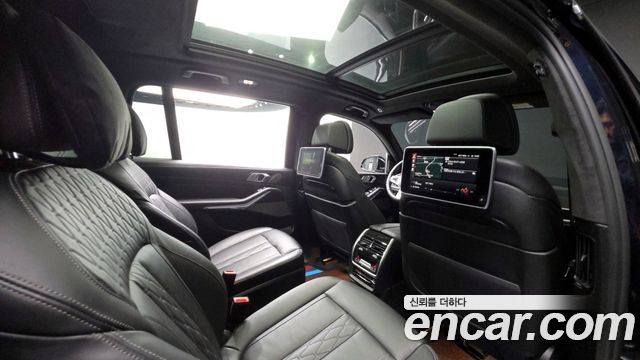 BMW X7 xDrive 40i M Sport 6STR