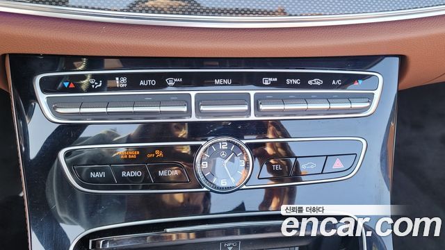 Mercedes-Benz E-Class E450 4MATIC Cabriolet