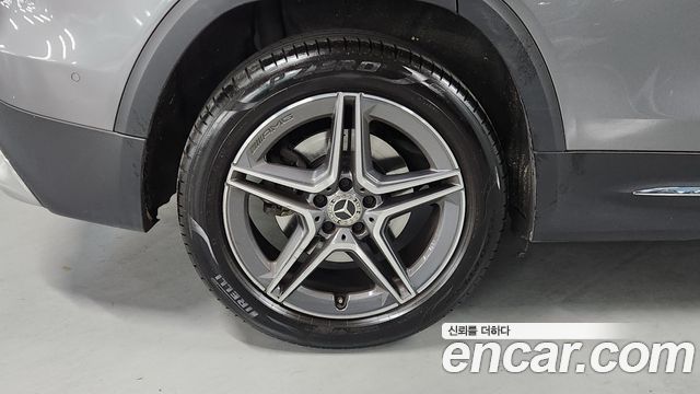 Mercedes-Benz GLB-Class GLB250 4MATIC