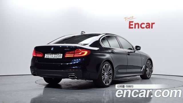 BMW 5-Series 530i M Sport Package Plus