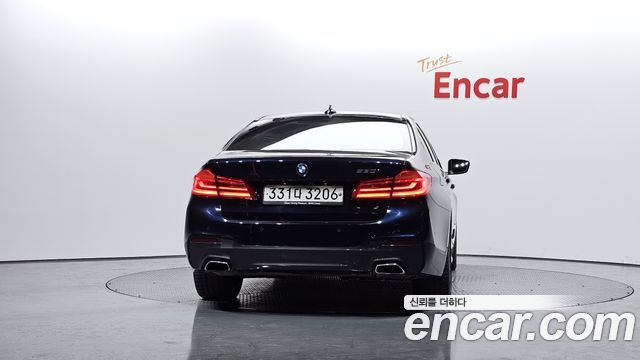 BMW 5-Series 530i M Sport Package Plus