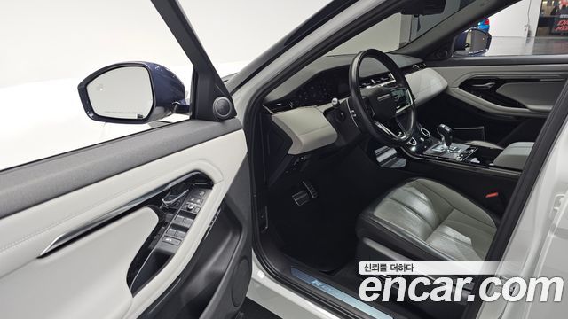 Land Rover Range Rover Evoque P250 R-Dynamic SE