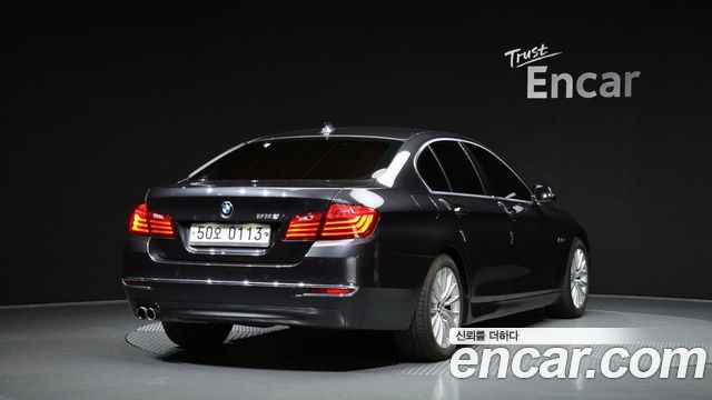 BMW 5-Series 528i Luxury Plus