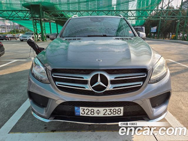 Mercedes-Benz GLE-Class GLE350