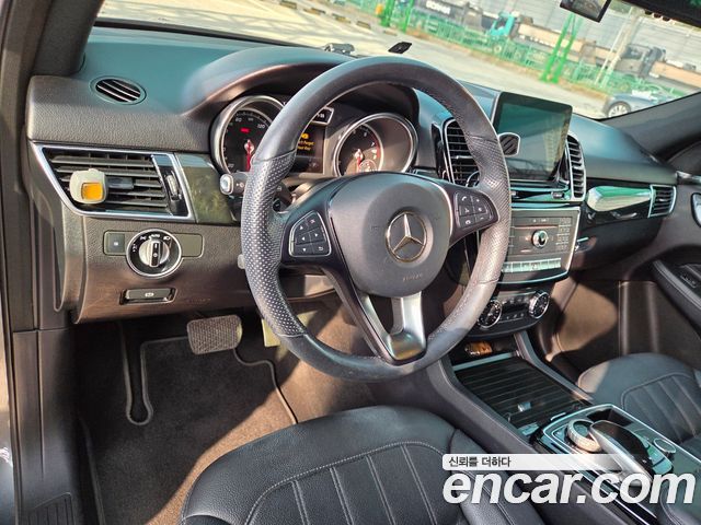 Mercedes-Benz GLE-Class GLE350