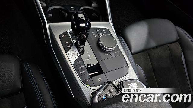 BMW 3-Series 320e M Sports