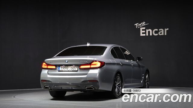 BMW 5-Series 523d xDrive M Sport
