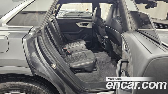 Audi Q8 50 TDI Quattro Premium