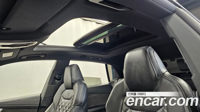 Audi Q8 50 TDI Quattro Premium