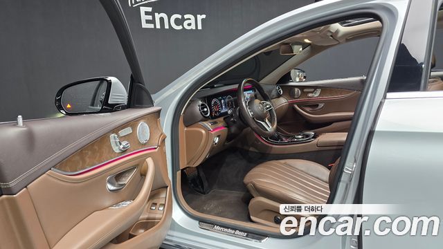 Mercedes-Benz E-Class E300e Exclusive