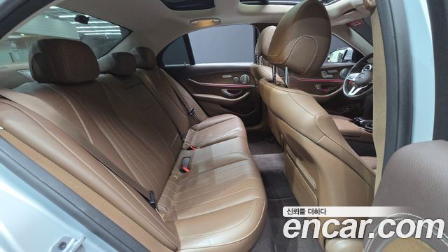 Mercedes-Benz E-Class E300e Exclusive