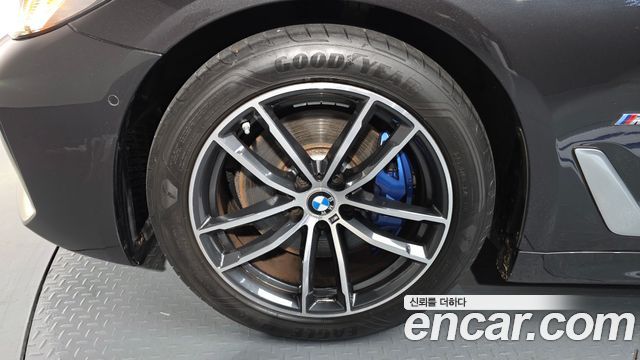 BMW 5-Series 520i M Sport