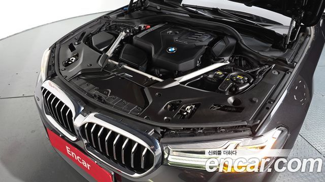 BMW 5-Series 520i M Sport