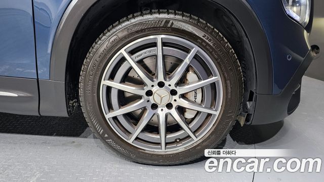 Mercedes-Benz GLB-Class AMG GLB35 4MATIC