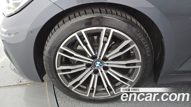BMW 3-Series 320i M Sport