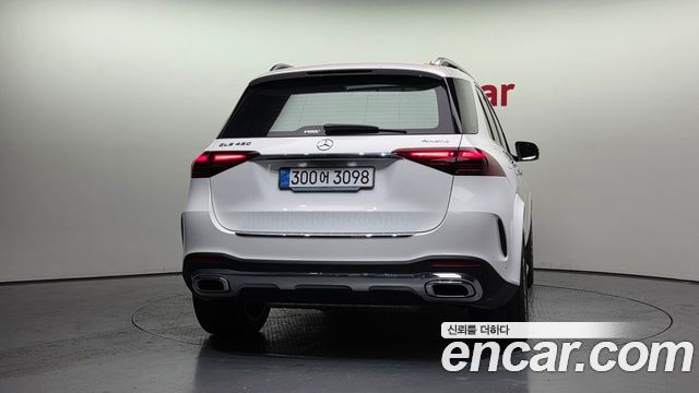 Mercedes-Benz GLE-Class GLE450 4MATIC