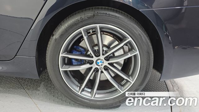 BMW 5-Series 520i M Sport