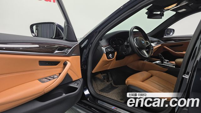BMW 5-Series 520i M Sport