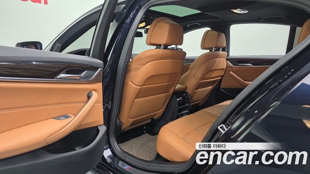 BMW 5-Series 520i M Sport