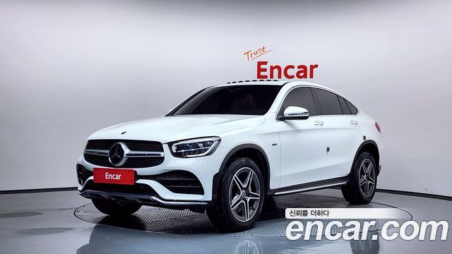 Mercedes-Benz GLC-Class GLC300e 4MATIC Coupe