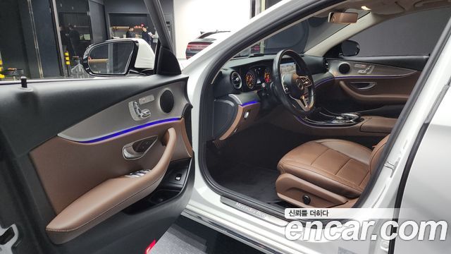Mercedes-Benz E-Class E300 Avantgarde