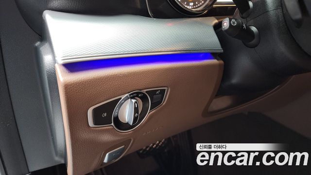 Mercedes-Benz E-Class E300 Avantgarde