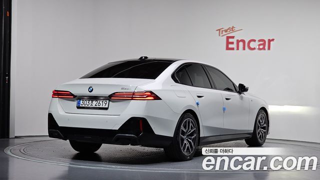 BMW 5-Series 520i M Sport