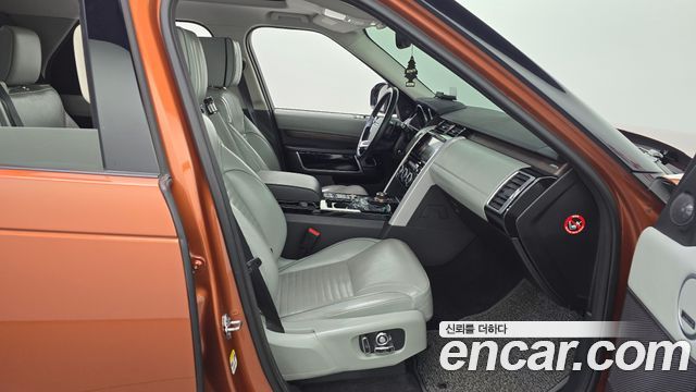 Land Rover Discovery 3.0 TD6 HSE Luxury