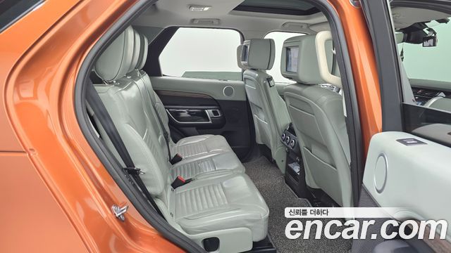 Land Rover Discovery 3.0 TD6 HSE Luxury