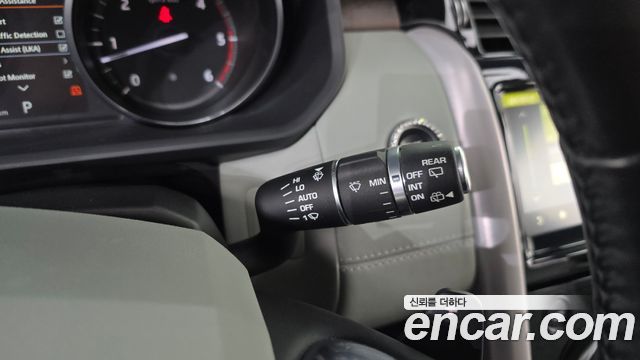 Land Rover Discovery 3.0 TD6 HSE Luxury