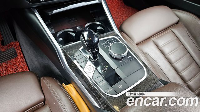 BMW 3-Series 320d Luxury