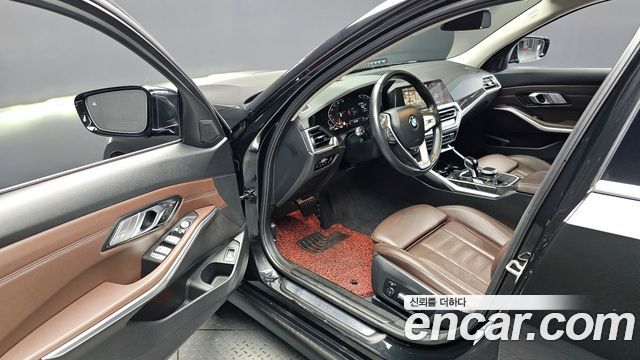 BMW 3-Series 320d Luxury