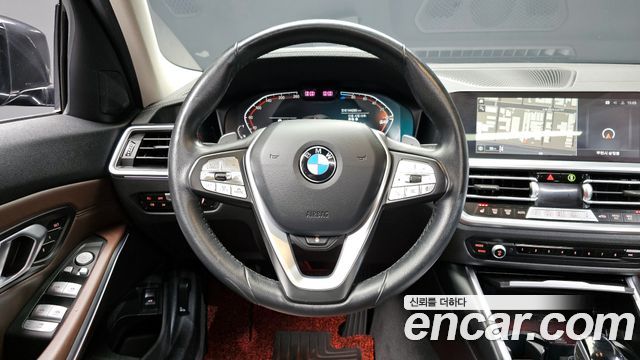 BMW 3-Series 320d Luxury