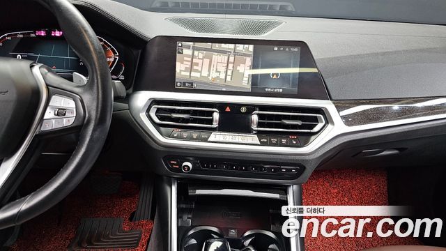 BMW 3-Series 320d Luxury