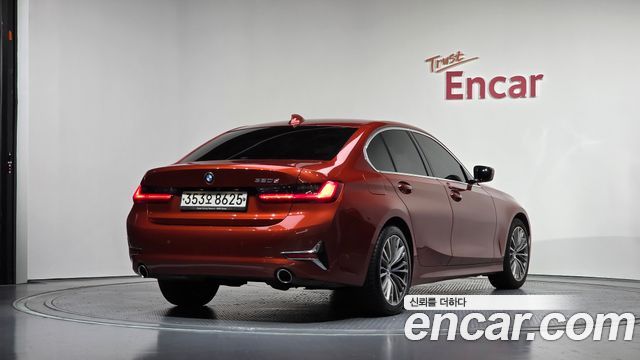BMW 3-Series 320d Luxury