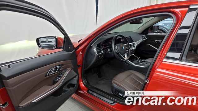 BMW 3-Series 320d Luxury