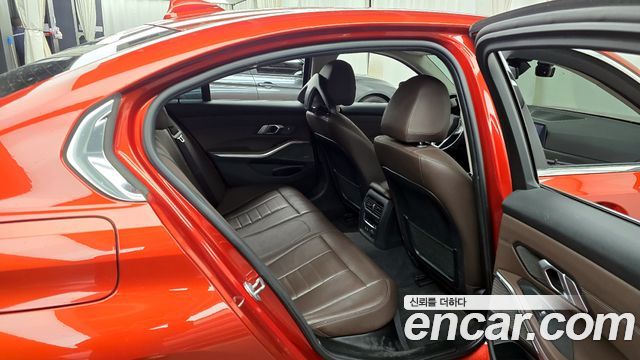 BMW 3-Series 320d Luxury