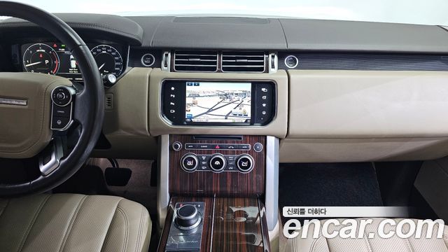 Land Rover Range Rover 4.4 SDV8 Vogue SE DIESEL
