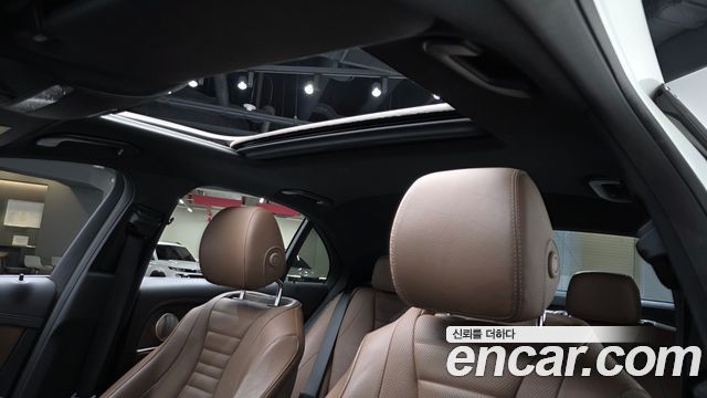 Mercedes-Benz E-Class E220d 4MATIC Exclusive