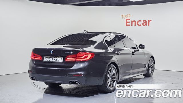 BMW 5-Series 520d M Sport Package Plus