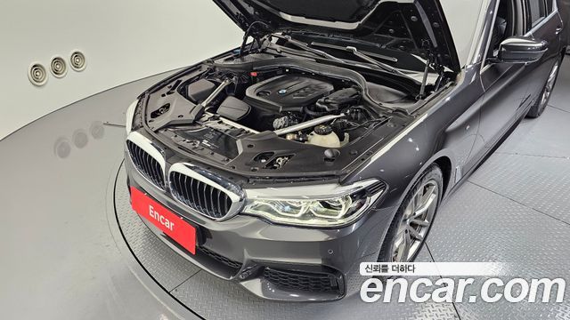 BMW 5-Series 520d M Sport Package Plus