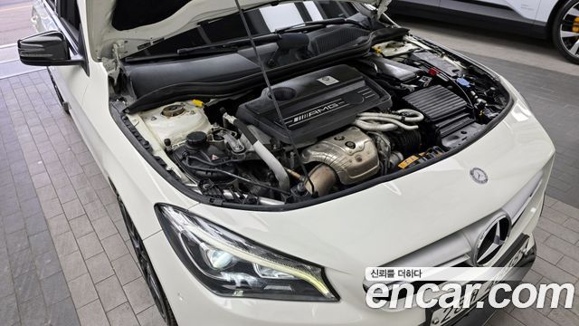 Mercedes-Benz CLA-Class CLA45 AMG 4MATIC
